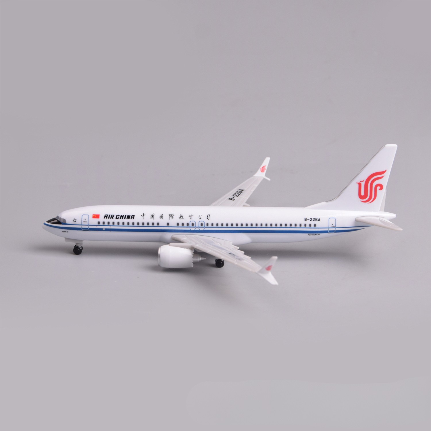 Modellino in Plastica di Aereo - Model Airplane Plastic recensione e prezzo
